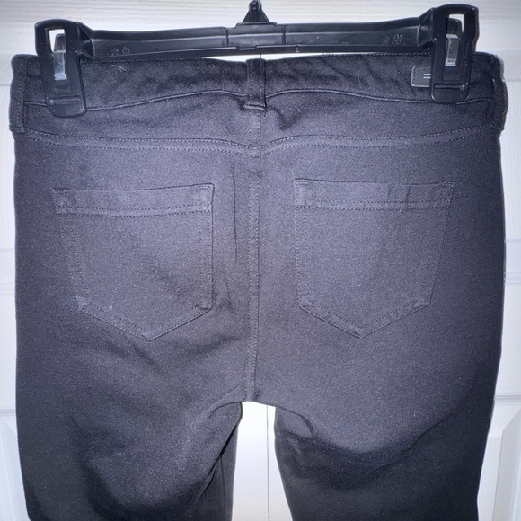 Liverpool stretch black ladies Fitted Pants. Size 4. GUC - Picture 4 of 12